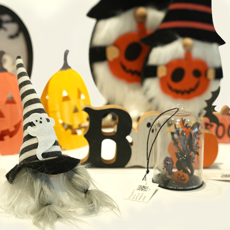 Indoor Halloween Decor Tips for a Frighteningly Fun Atmosphere